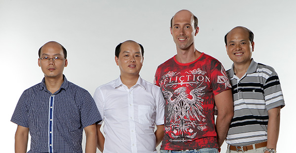 年輕人禿頂怎么辦，禿頂與頭發(fā)稀疏有什么關(guān)系？