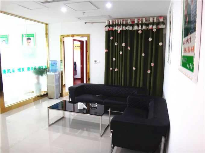 南寧最好的織發(fā)店在哪？脫發(fā)用織發(fā)可以救嗎？