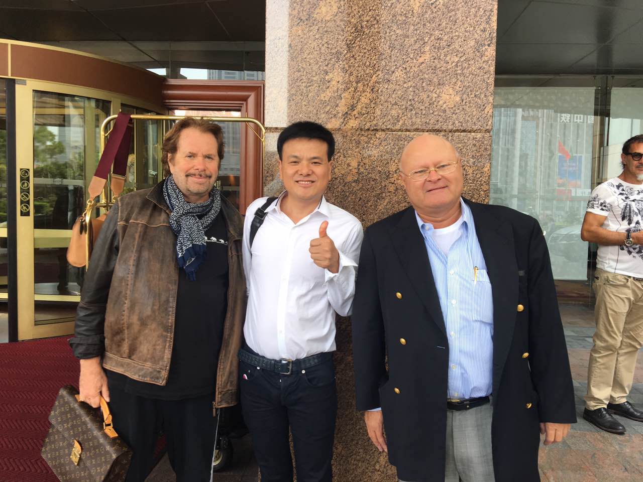 唐風采假發(fā)創(chuàng)始人唐利民先生參加ICD世界發(fā)型設計家協(xié)會