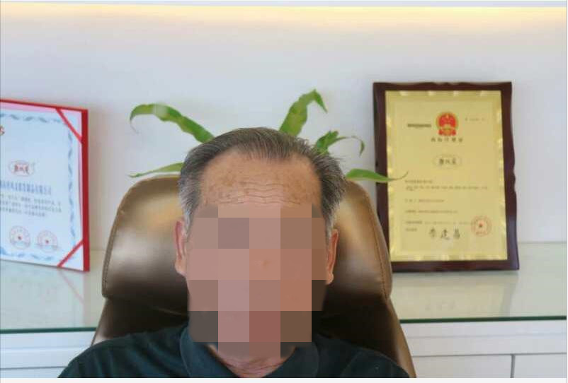 “大爺”秒變“萌叔”？唐風(fēng)采假發(fā)為您保守年齡的秘密！