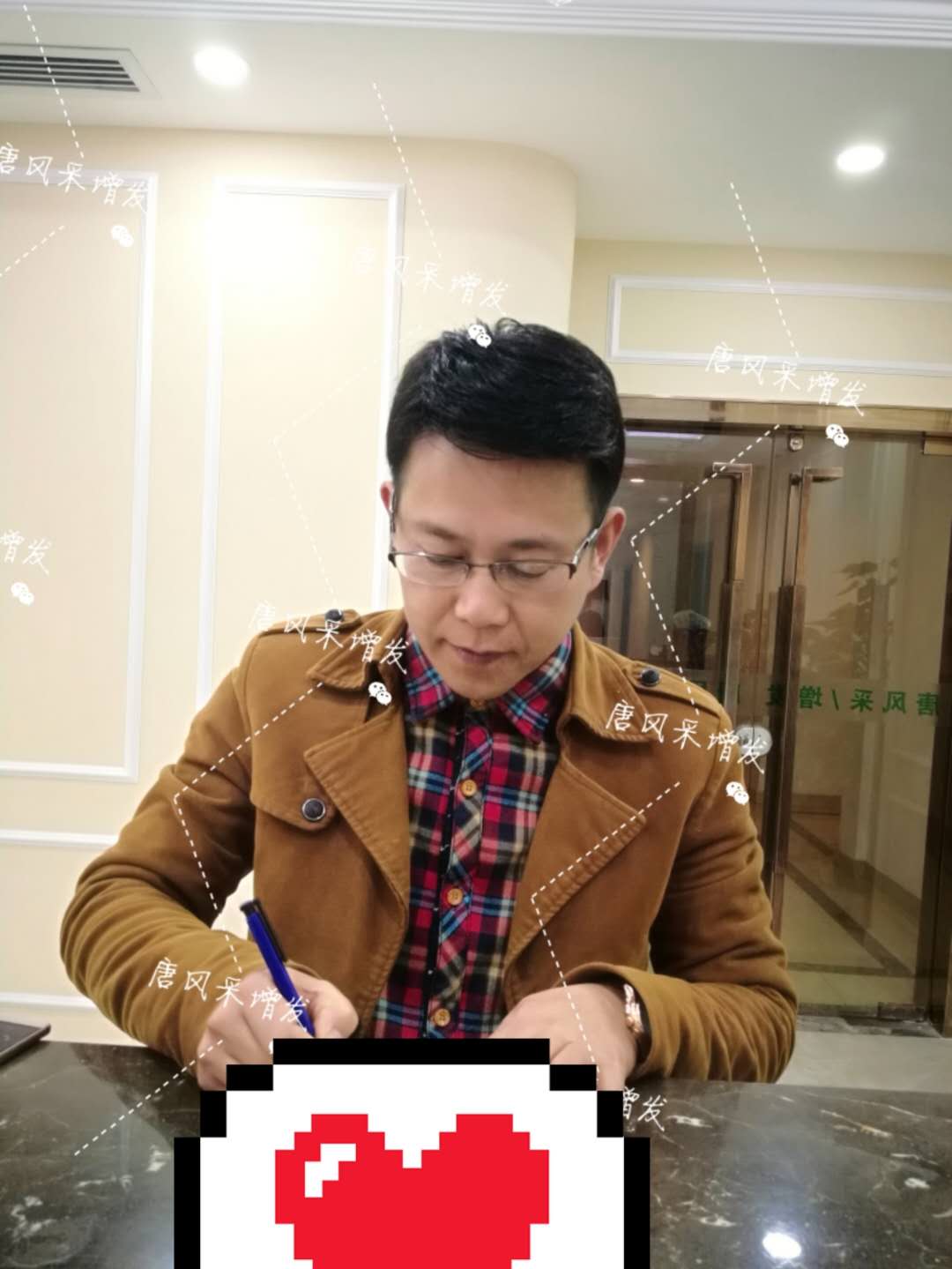 這人在唐風采假發(fā)后，讓人大吃一驚