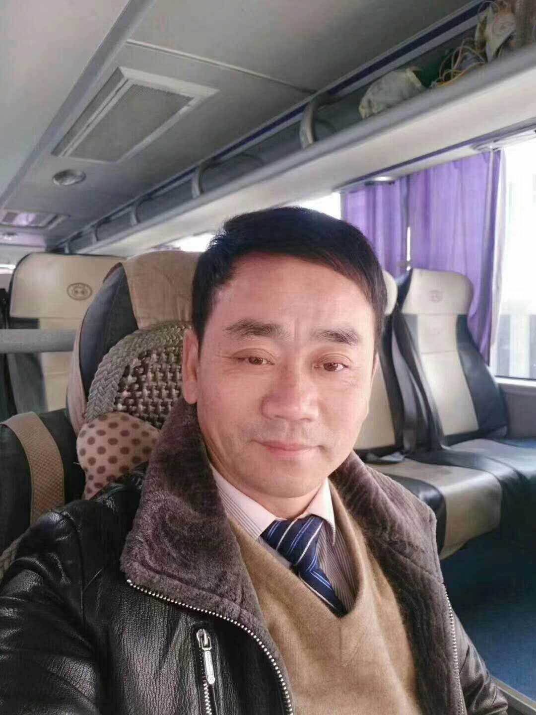 謝天謝地別謝頂，增發(fā)增顏增工資！