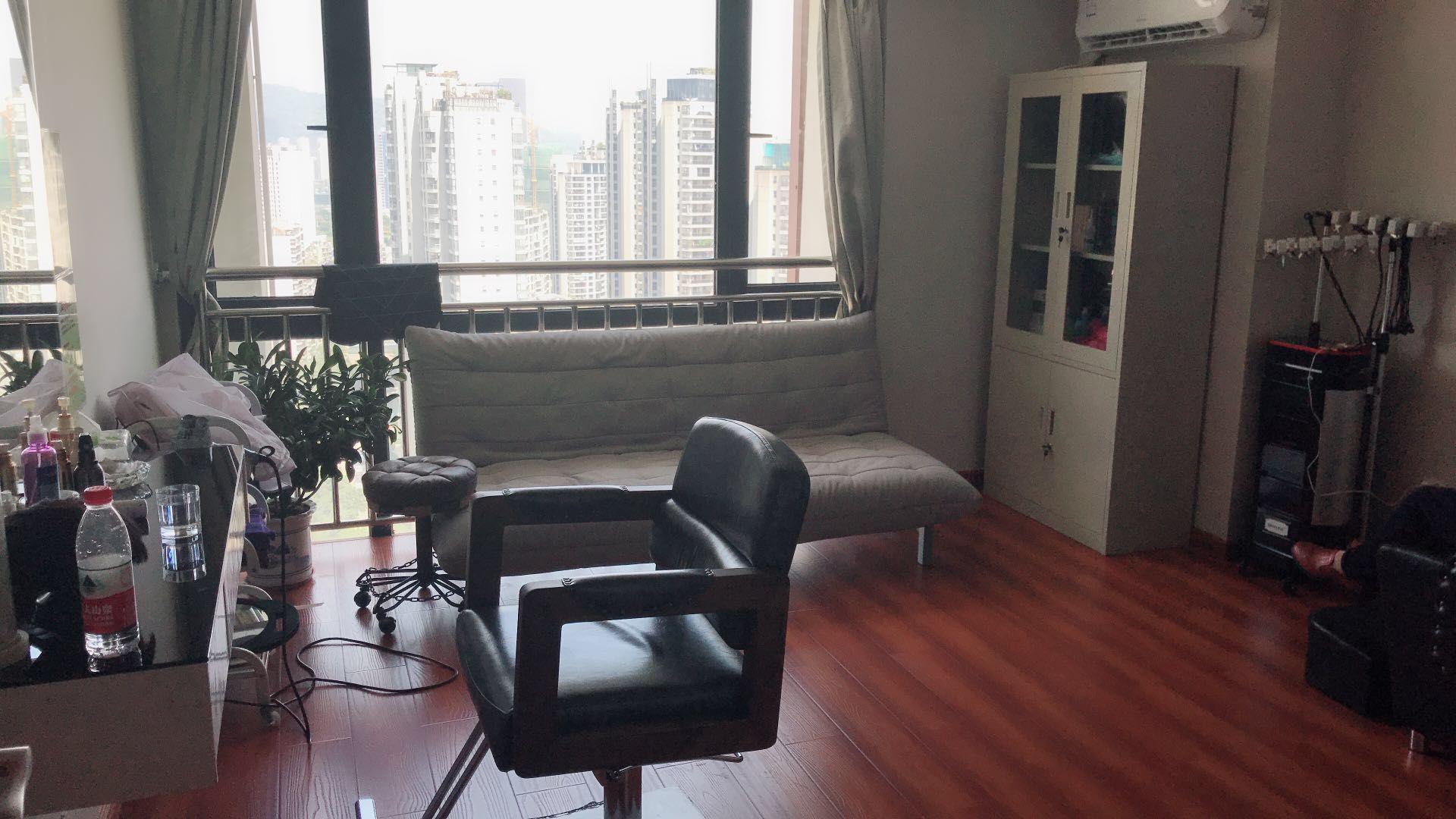 高大上！唐風(fēng)采福州店裝修升級(jí)換新容，歡迎新老客戶惠顧~