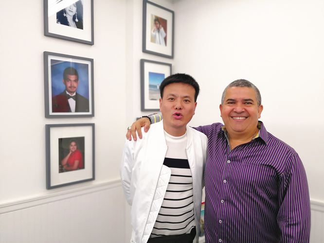 71歲鄭少秋不老男神帥了一輩子！唐風(fēng)采我們這里也有一位！